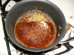 boiling honey with saffron