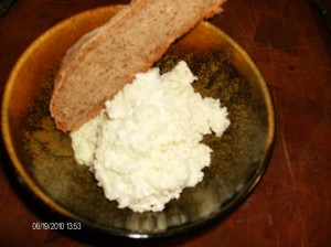 cheese spread w bread